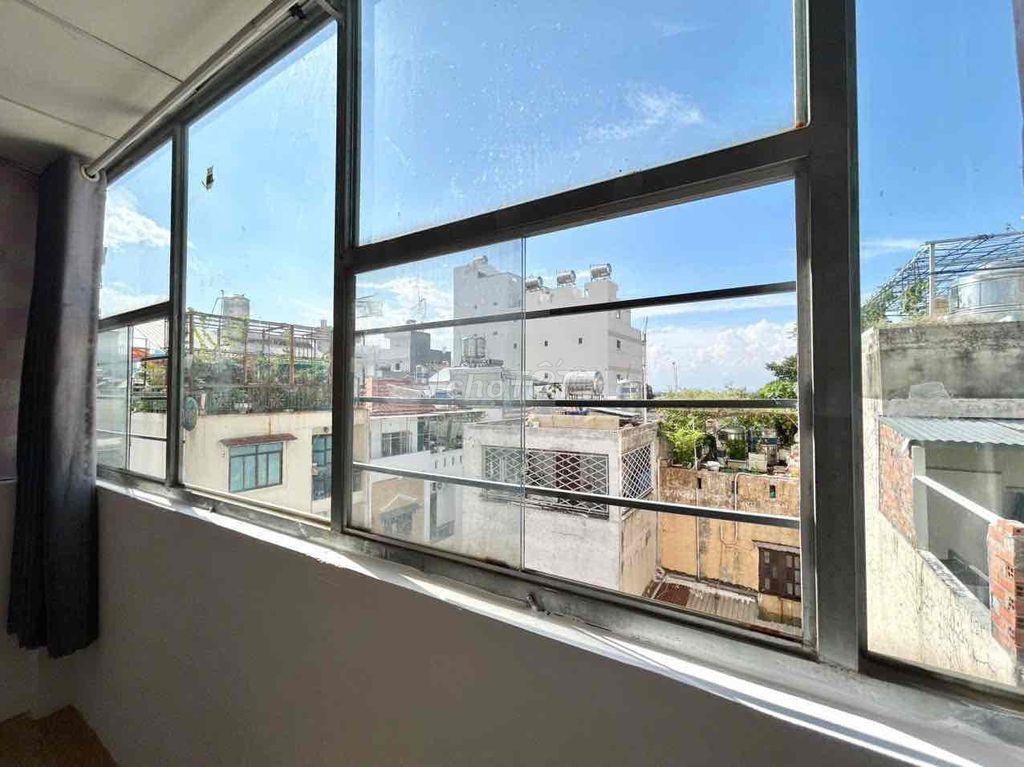 Căn Hộ 2PN 50m2  Phòng To Thoáng nội Thất Có Sẵn