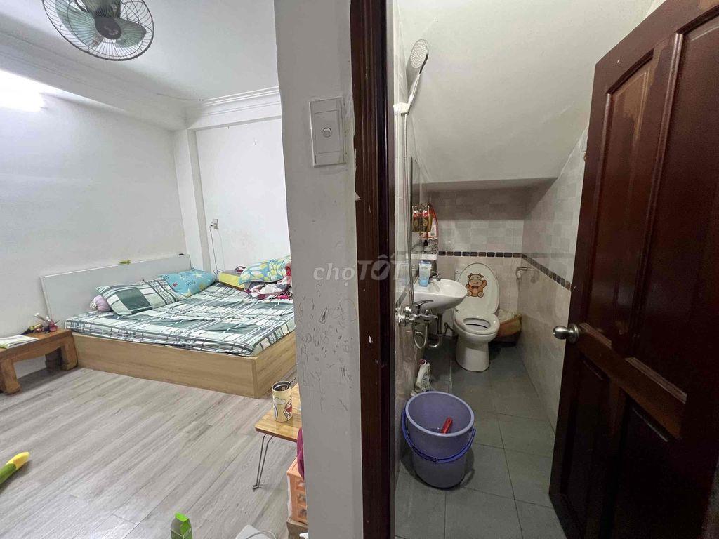 Căn Hộ mini Gần Công Viên Hoàng Văn Thụ Nội thất có sẵn