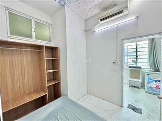 Căn 2PN nội thất sẵn , cửa sổ trời Gió Lồng Lộng
