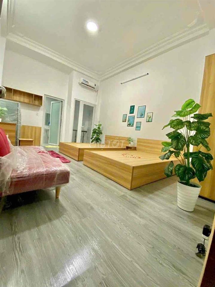 CĂN hộ 1PN Ban Công Nội Thất Đầy Đủ Miễn Phí Xe