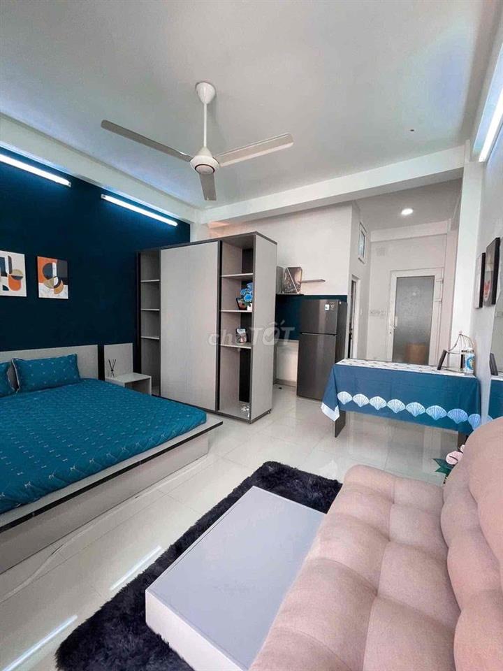 CĂN hộ 1PN Ban Công Nội Thất Đầy Đủ Miễn Phí Xe