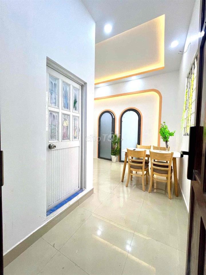 CĂN hộ Dv 2 Phòng Ngủ 1 Phòng Khách Miễn Phí Xe