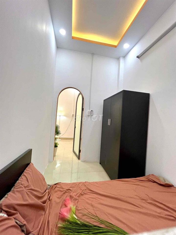 CĂN hộ Dv 2 Phòng Ngủ 1 Phòng Khách Miễn Phí Xe