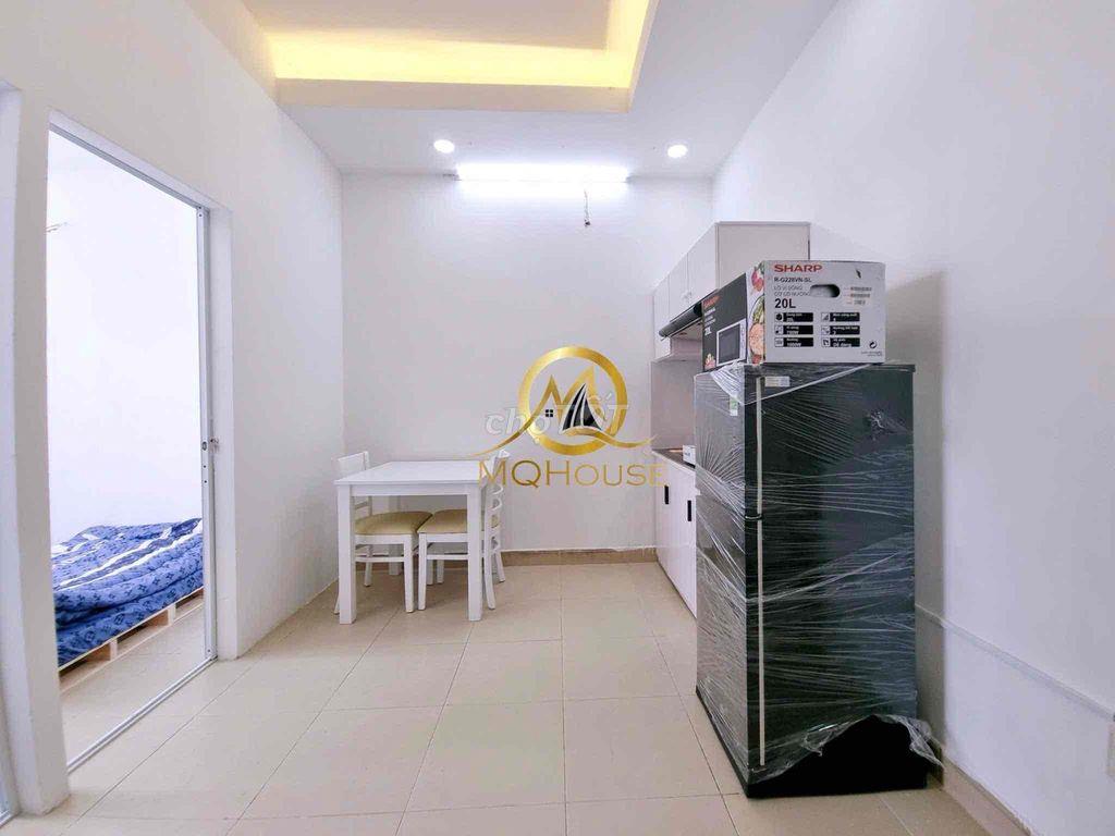 💥Căn Hộ 2PN THANG MÁY Nội thất có đủ , Ở Liền Xem Liền được