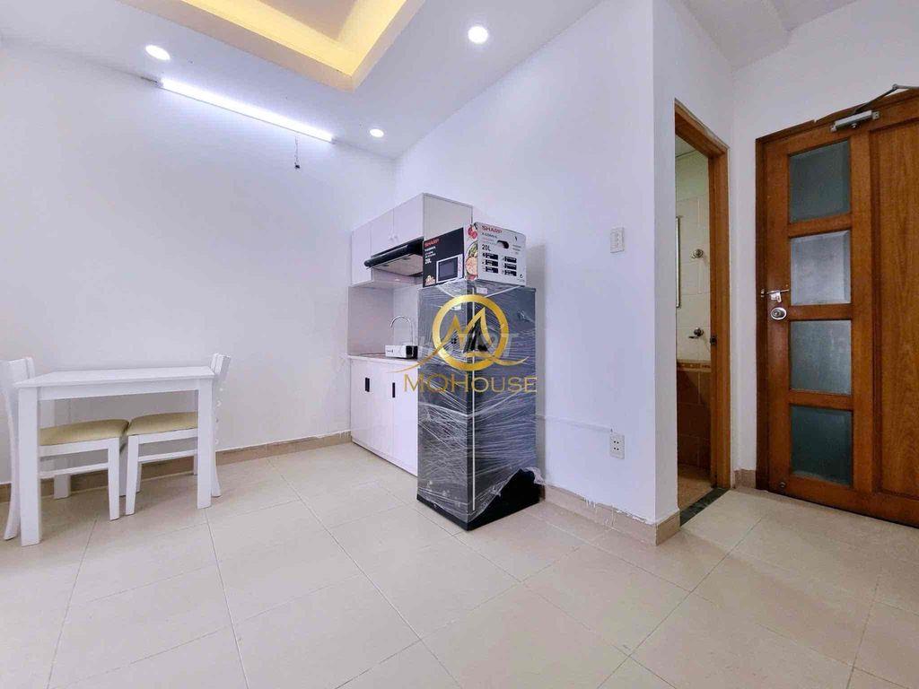 💥Căn Hộ 2PN THANG MÁY Nội thất có đủ , Ở Liền Xem Liền được