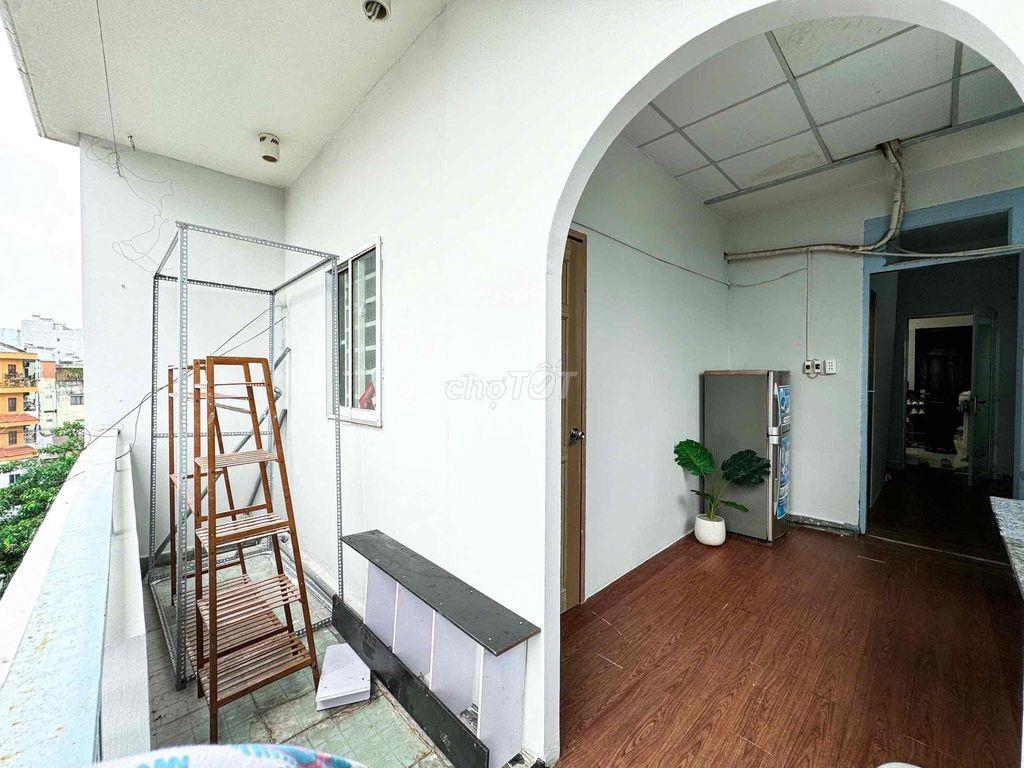 2PN Cực to , Ban Công Gần Công Viên Hoàng Căn Thụ 🔥