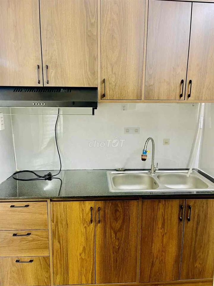 🔥CHDv 2pN 1wc Thang Máy Full tiện Nghi , Có Ban Công và cửa sổ trời