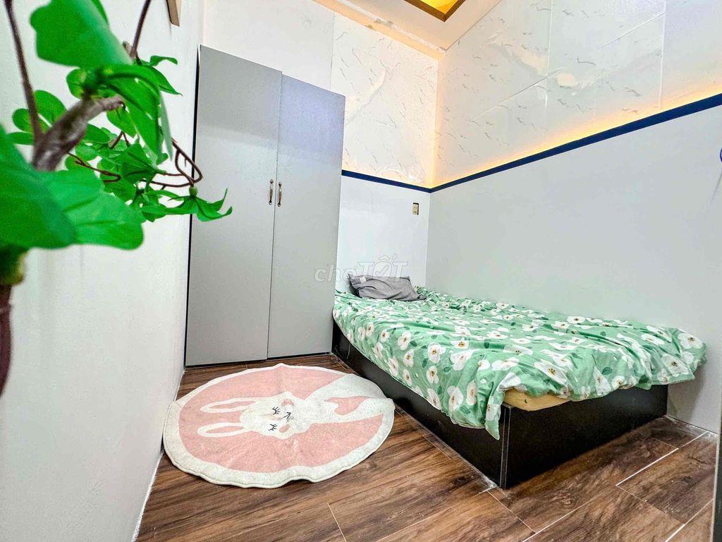 2PN Phòng Khách Rộng , Tầng Trệt , Nội Thất Đầy đủ