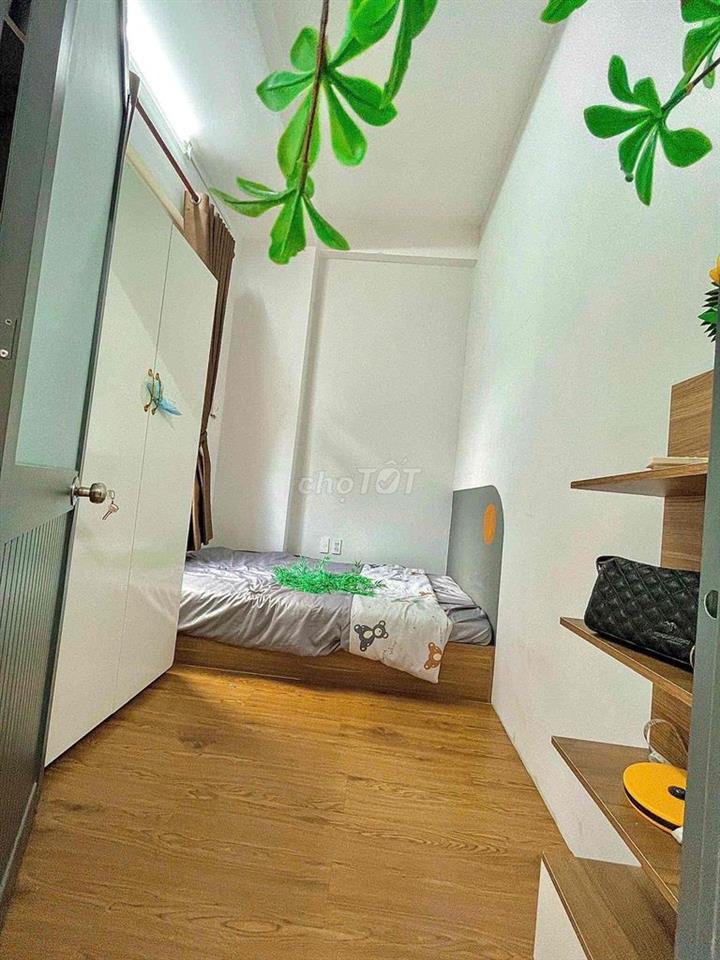 Lên Cho Khách 2PN 1wc Ban Công Cửa Sổ Trời Cưuc Thoáng