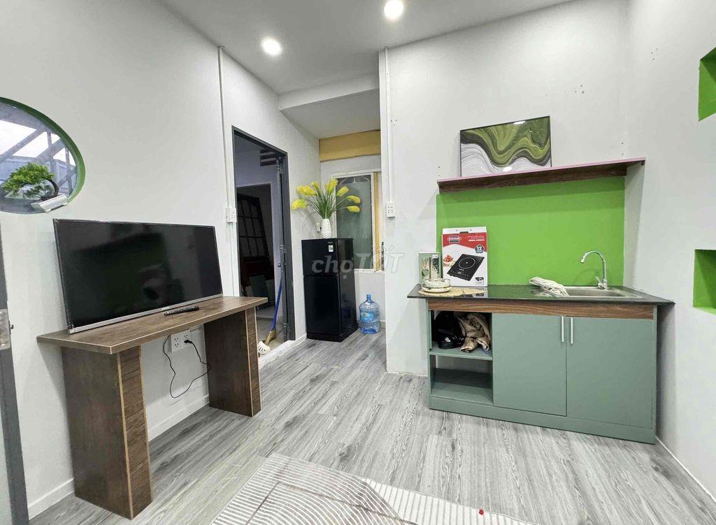 Chi Thuê 2Pn 55m2 Nội Thất Đầy Đủ sẵn , Miễn Phí Xe , gần siêu thị