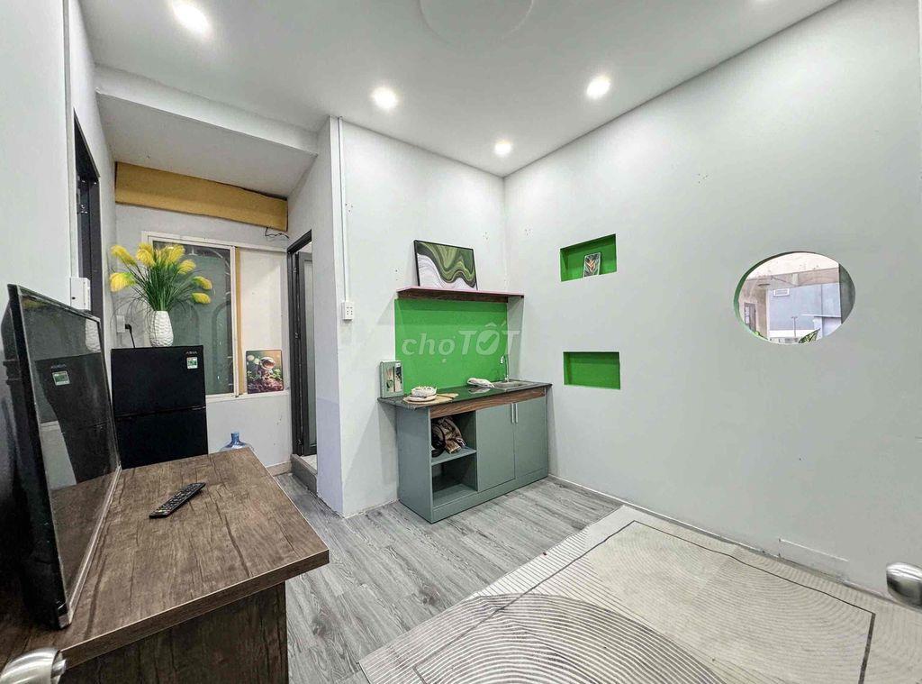 Chi Thuê 2Pn 55m2 Nội Thất Đầy Đủ sẵn , Miễn Phí Xe , gần siêu thị