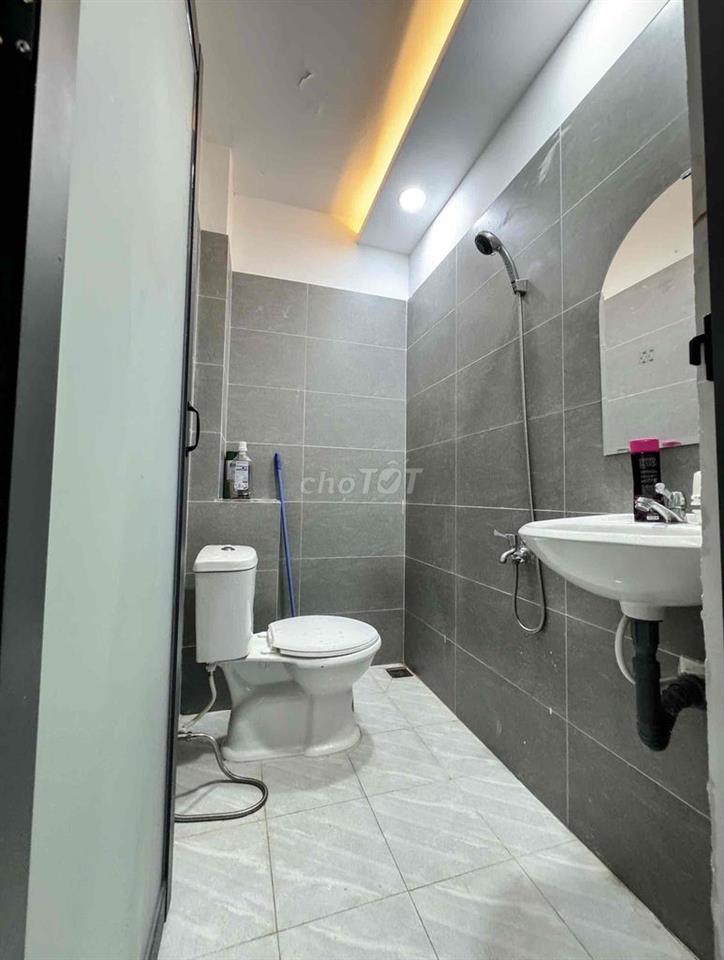 Chi Thuê 2Pn 55m2 Nội Thất Đầy Đủ sẵn , Miễn Phí Xe , gần siêu thị