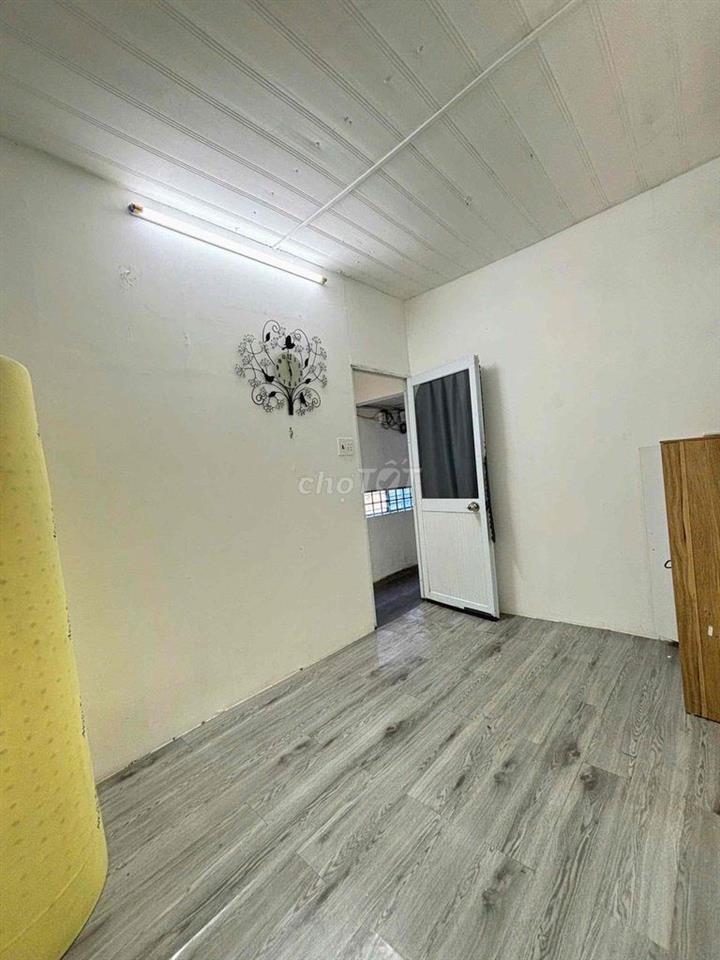 Nhượng lại HDKd nhà 5P sẵn Mặt Tiền 💥