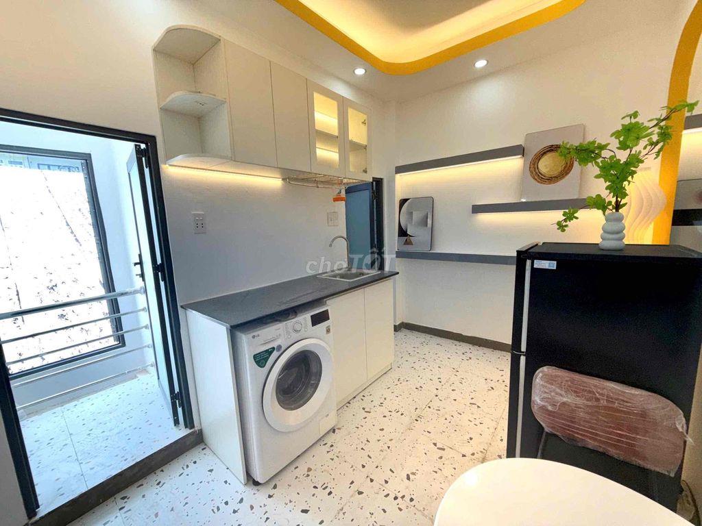 CĂN hộ 2PN mới Ở Liền Được Thoáng Rộng  8,9TR Free Xe