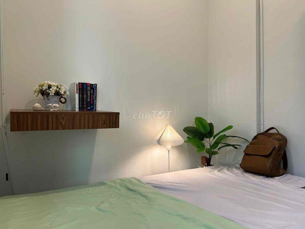 Căn hộ 2pn lầu 1 bancol xinh chill xe hơi tận cửa