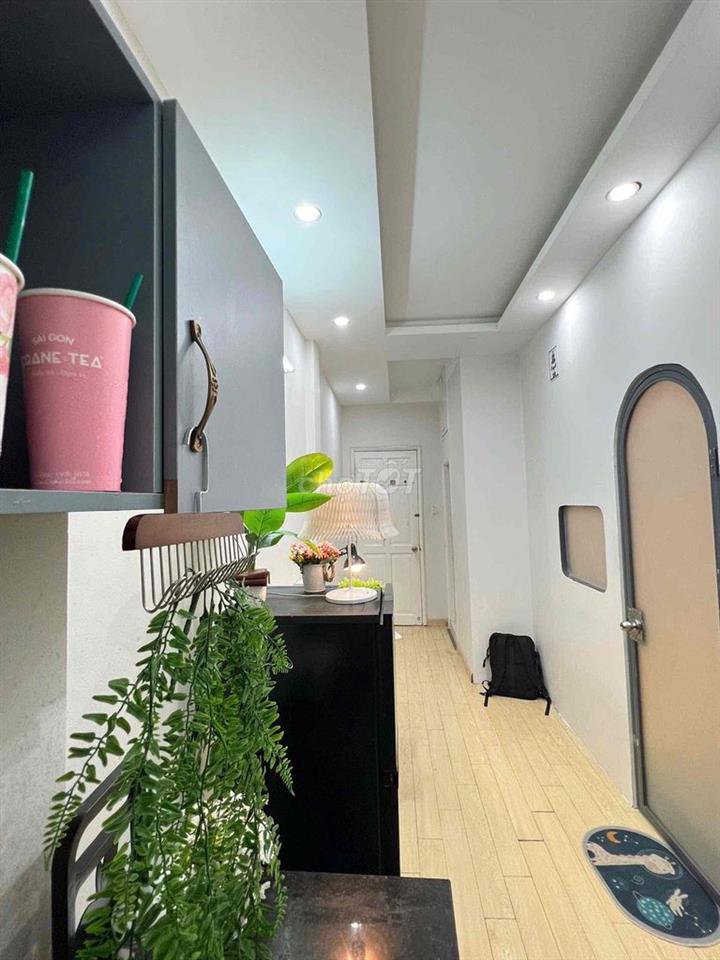 Căn hộ 2pn lầu 1 bancol xinh chill xe hơi tận cửa