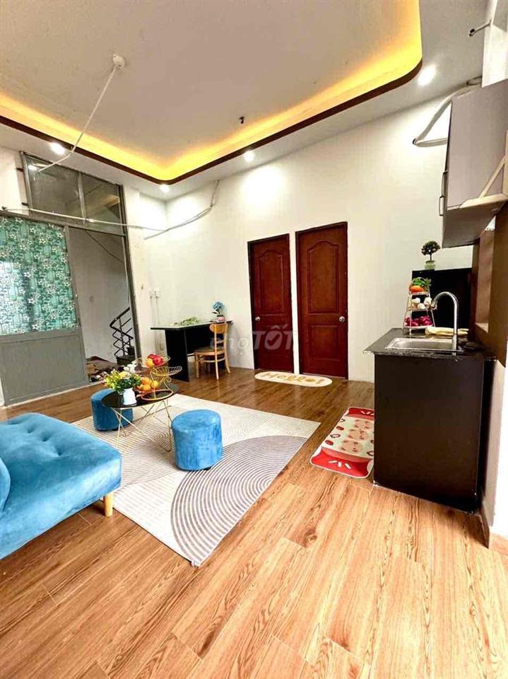 Căn Hộ 2PN Tân Bình 55m2 Miễn Phí Xe Khôgn Chung Chủ