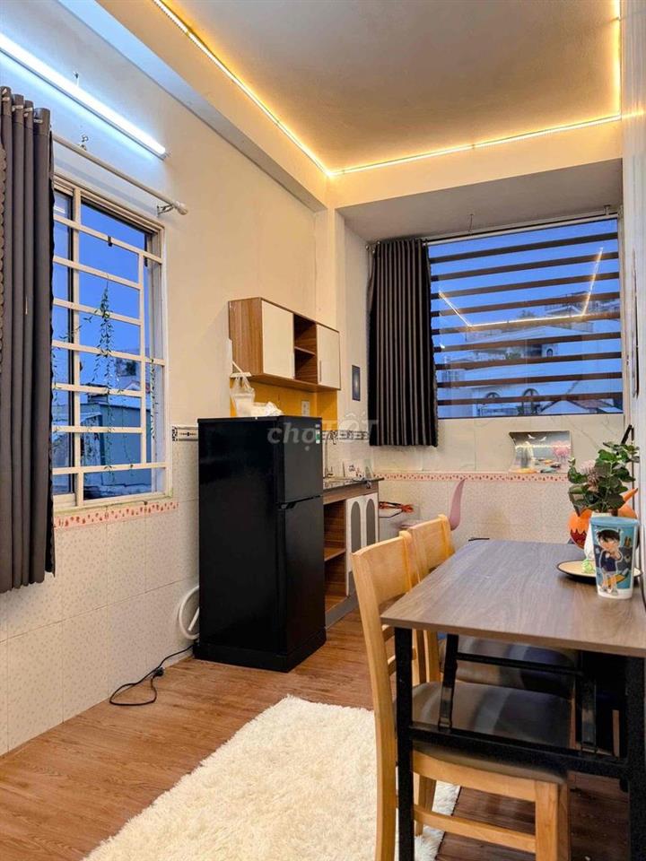 2PN đẹp chill View Xịn , Cửa Sổ Trời , Free Xe