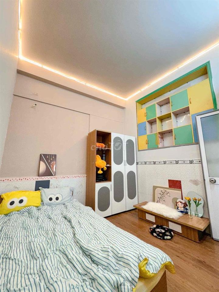 2PN đẹp chill View Xịn , Cửa Sổ Trời , Free Xe