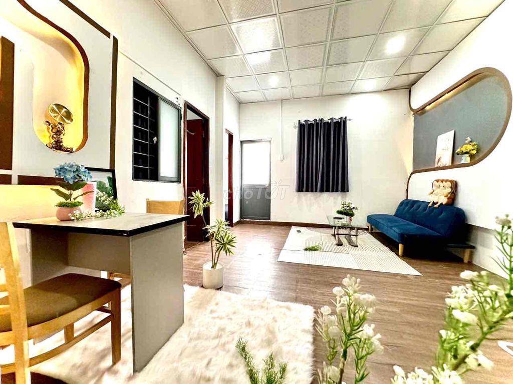 CănHoj dich Vụ 2Pn 60m2 BanCong 10/9 Trống Lại Free Xe