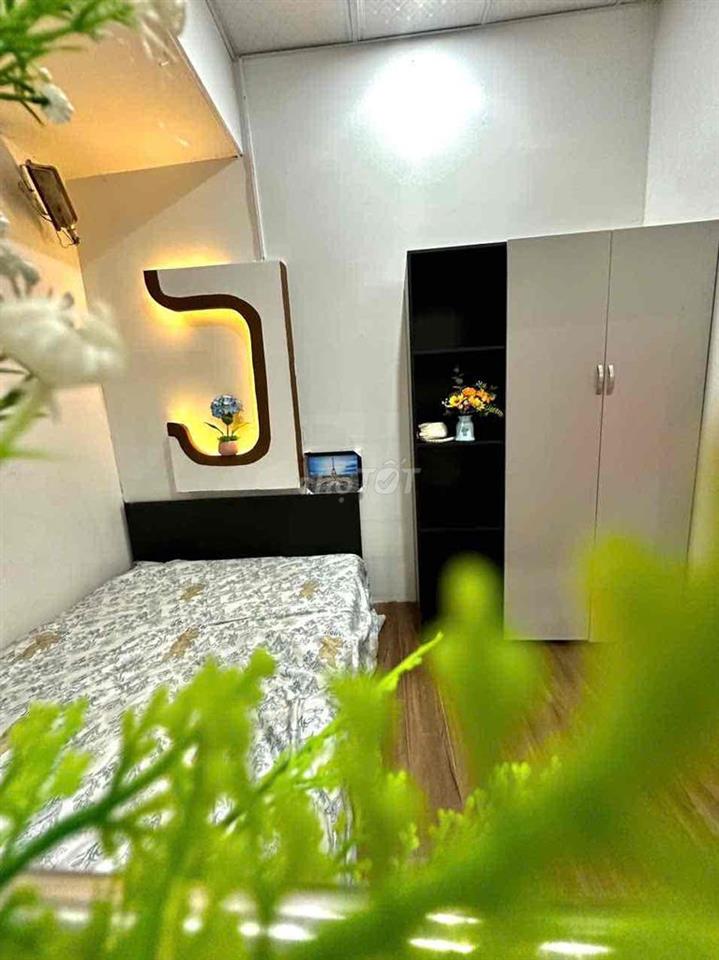 CănHoj dich Vụ 2Pn 60m2 BanCong 10/9 Trống Lại Free Xe