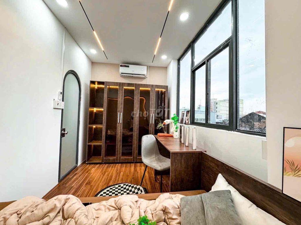 chdv 2Pn mới xây Đang vào Full Nội Thất Cực To Q5 Q10 Q1 đều gần