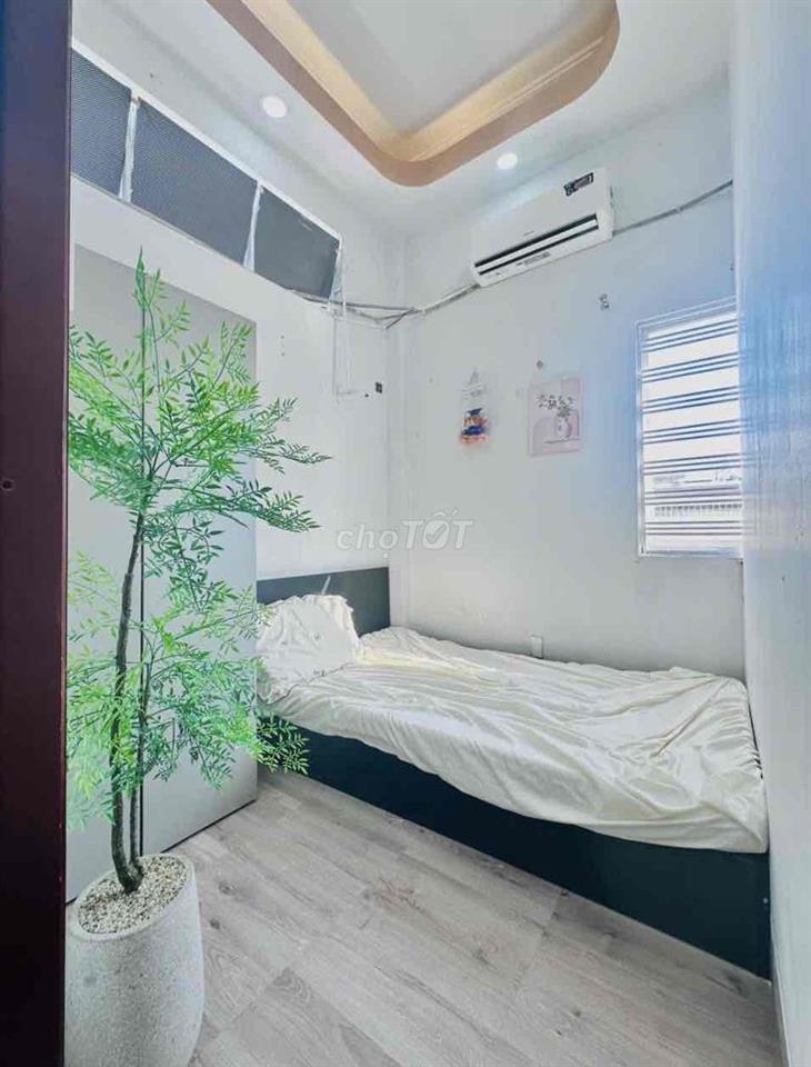 Căn Hộ 2PN full tiện nghi và khoing chung chủ tự do bạn bè