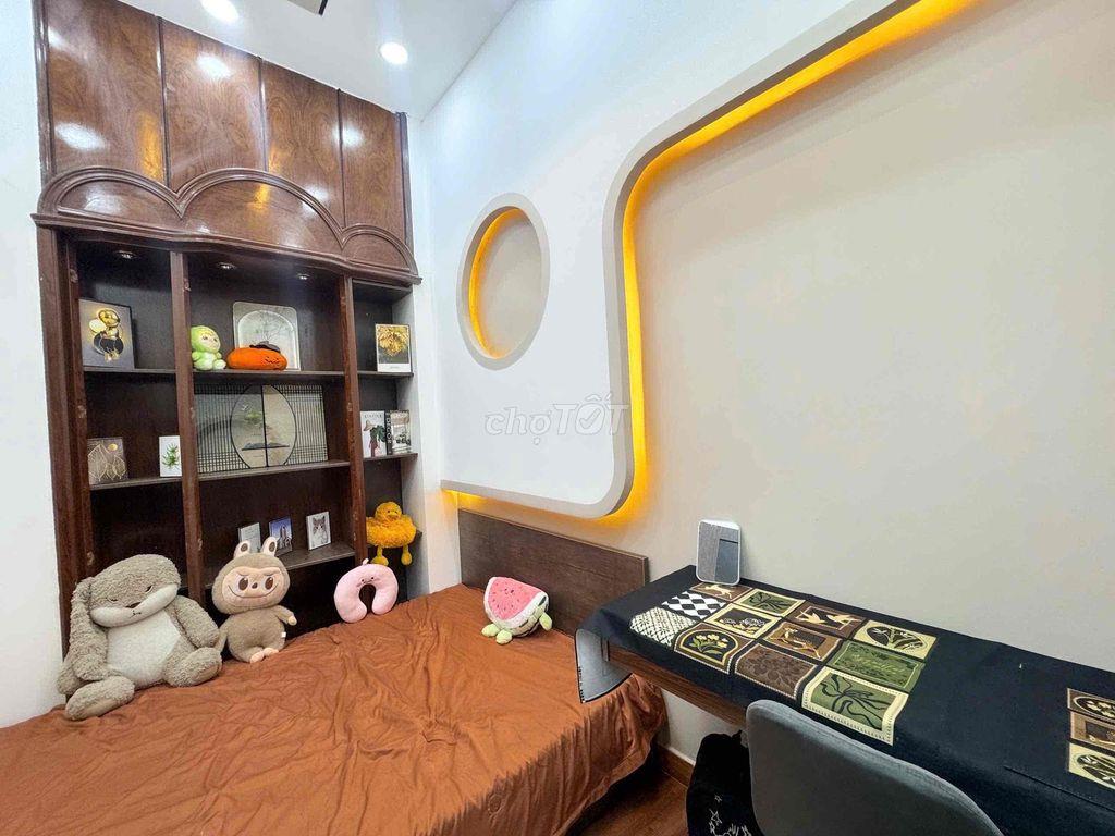 Chính Chủ Cho thuê 2PN mới Full Tiêun Nghi