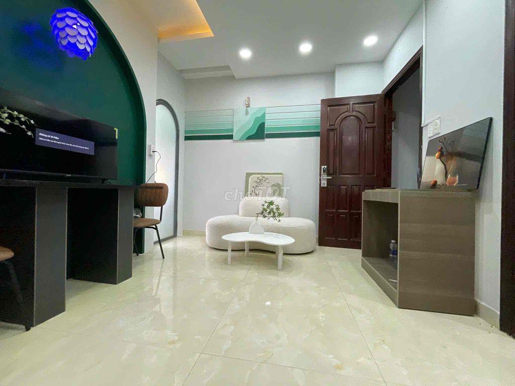 Căn Hộ 2PN 1Wc 1 Phòng Bếp Riêng Full tiện nghi , Máy Giặt Riêng, Lầu