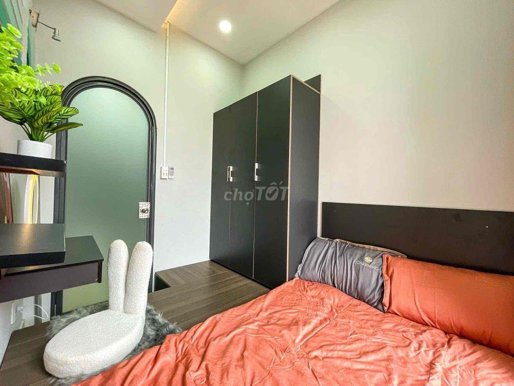 Căn Hộ 2PN 1Wc 1 Phòng Bếp Riêng Full tiện nghi , Máy Giặt Riêng, Lầu