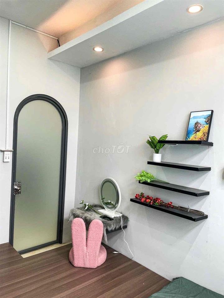 Căn Hộ 2PN 1Wc 1 Phòng Bếp Riêng Full tiện nghi , Máy Giặt Riêng, Lầu
