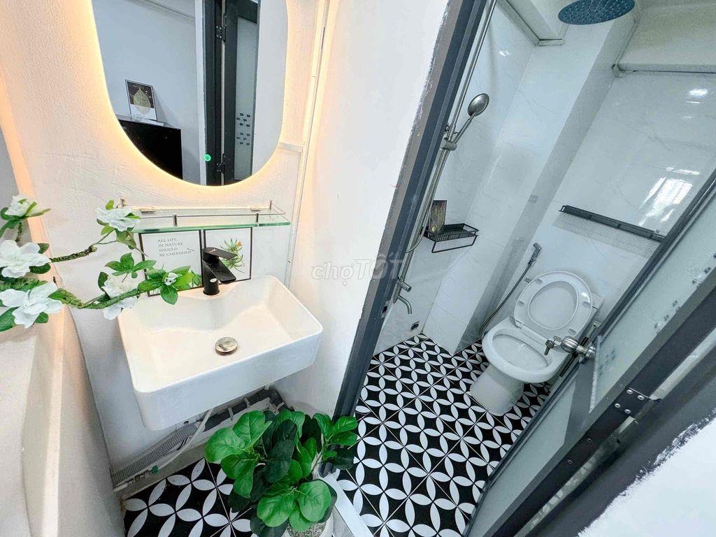 Chính Chủ Chothue 1PN TÁCH BẾP Ban Công vv Quận 10