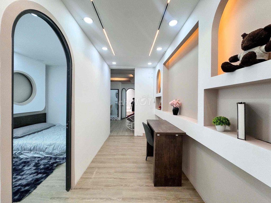 CĂN hộ 2PN 1wc 70m2 To ThOáng Phòng Master