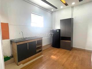 Chính chủ chothuecanw 2PN đầy đủ nội thất Hông Chung chủ