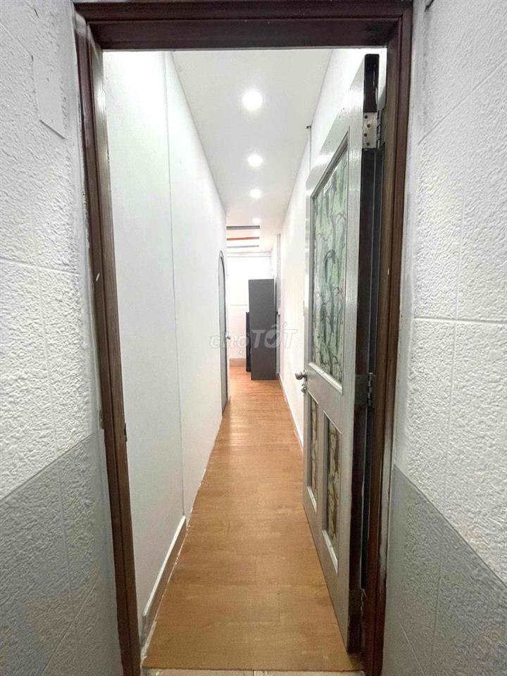 Chính chủ chothuecanw 2PN đầy đủ nội thất Hông Chung chủ