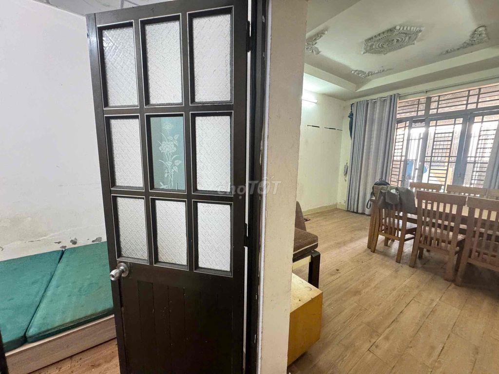 Cho thuê Nguyên Căn 4 phòng Ngủ 2Wc có nội thất cơ bản