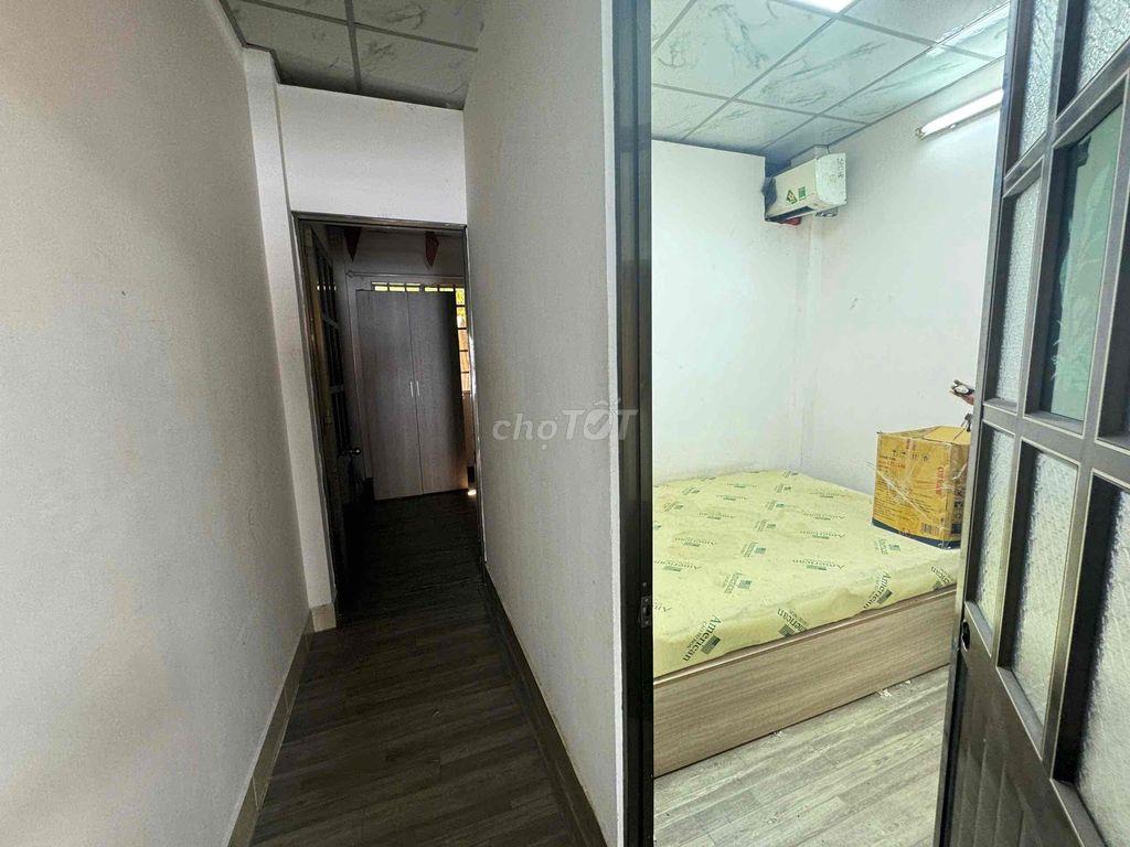 Cho thuê Nguyên Căn 4 phòng Ngủ 2Wc có nội thất cơ bản
