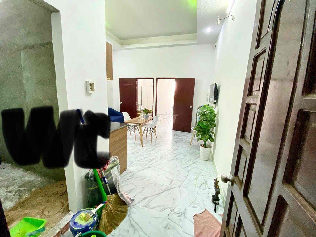 CHdV 2PN1WC Nội THẤT CÓ SẴN ngay ngã tư BẢY Hiền