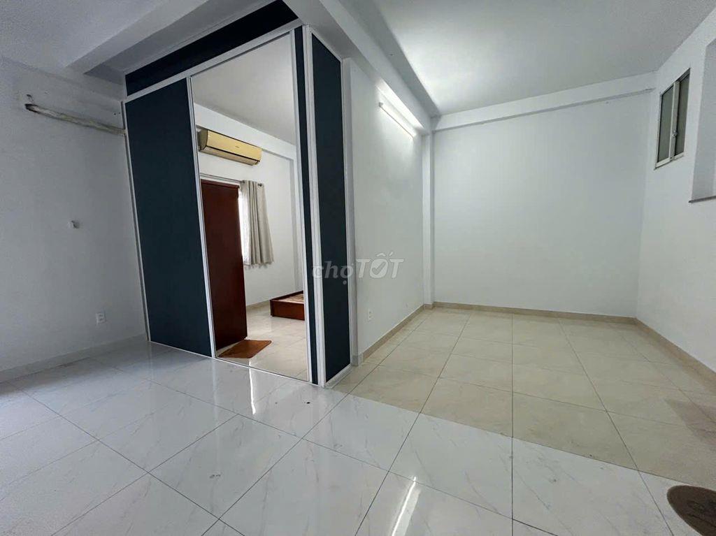 căn hộ 2pn nơ trang long gần cầu đỏ phạm văn đồng nguyễn xi đhvăn lang