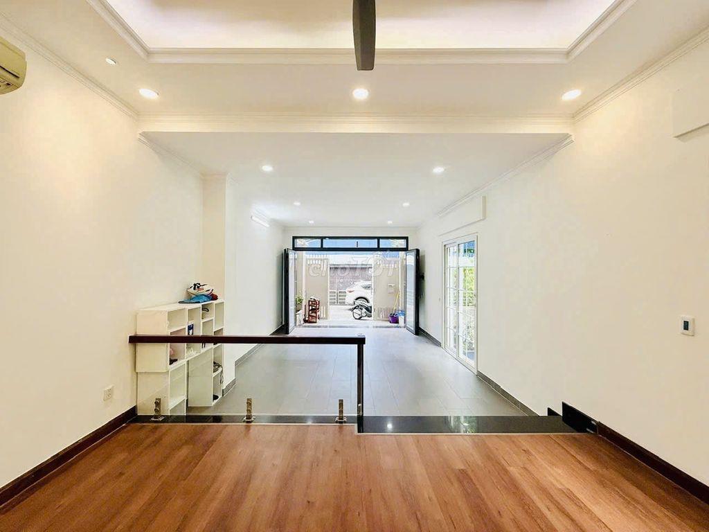 mặt bằng lê văn sỹ gần trường hàn thuyên việt úc nhà thờ ba chuông 