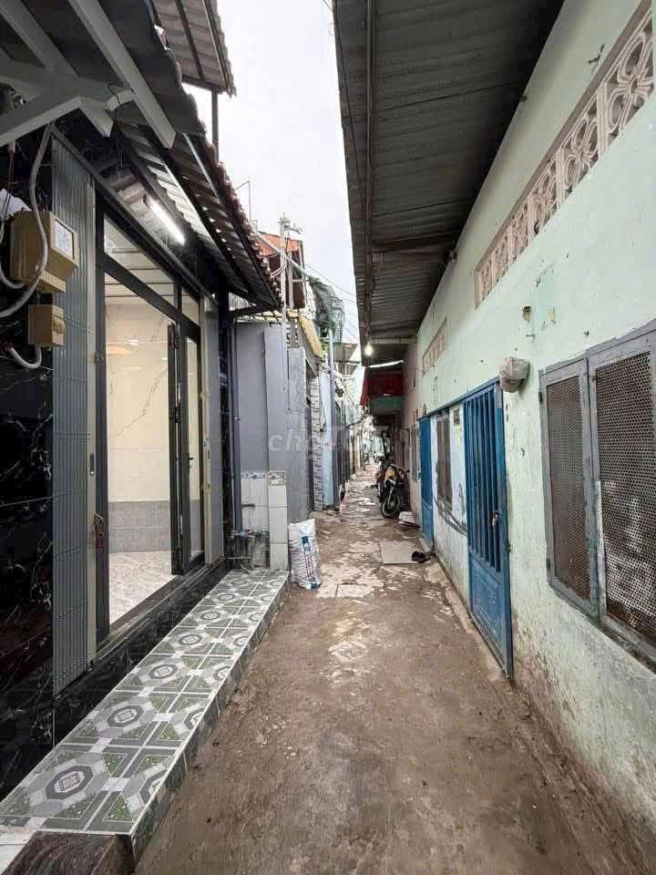 nhà nc lê văn lương gần cầu kênh tẻ gần trần xuân soạn nguyễn hữu thọ 