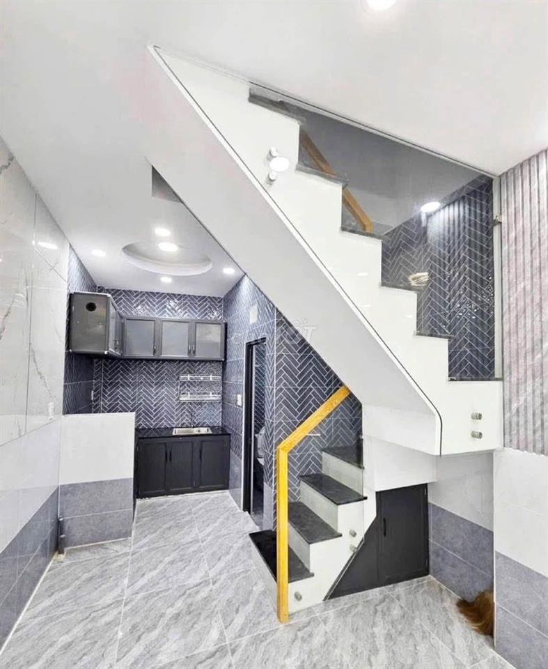 nhà nc lê văn lương gần cầu kênh tẻ gần trần xuân soạn nguyễn hữu thọ 
