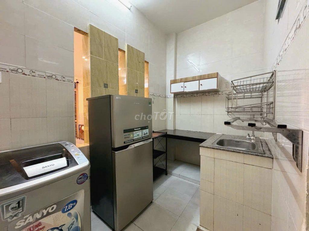 nhà nc lê văn sỹ 2pn q3 gần mai văn ngọc trần quang diệu