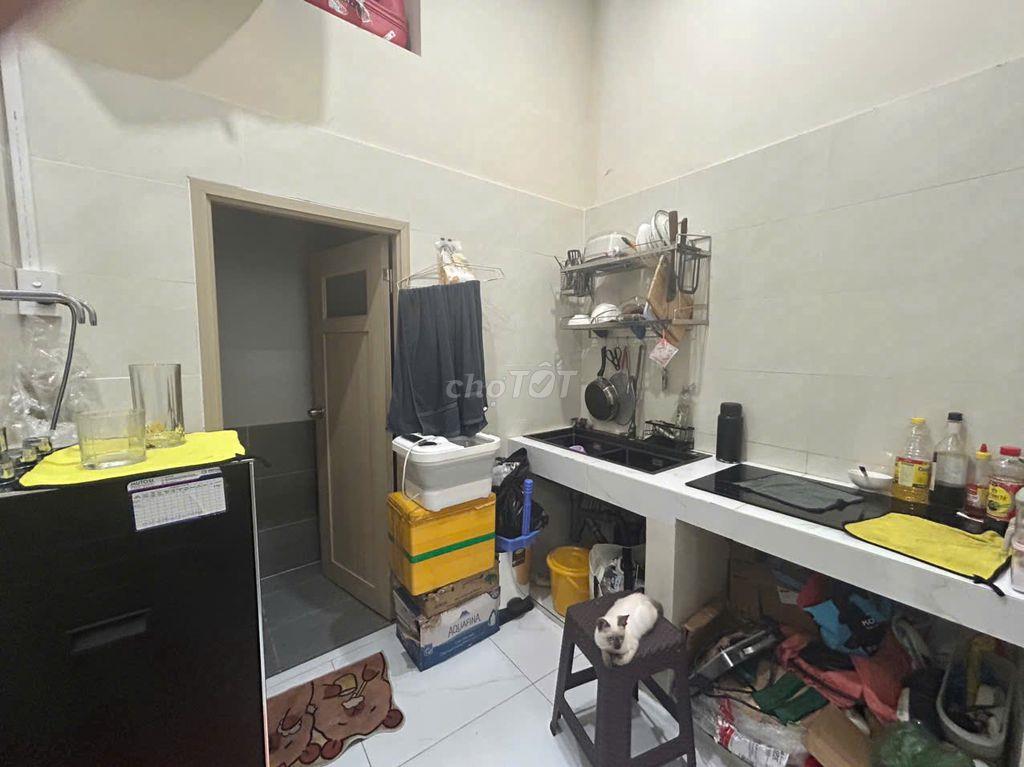 nhà nc  1 trệt 1 lầu gần sư vạn hạnh BV nhi đồng ngã 7 lý thái tổ 