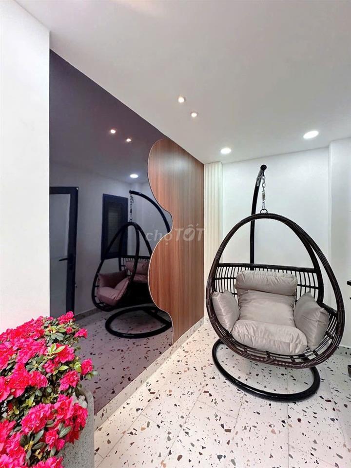 Nhà full nội thất 5pn trần huy liệu gần bv An Sinh  Trần Quang Diệu