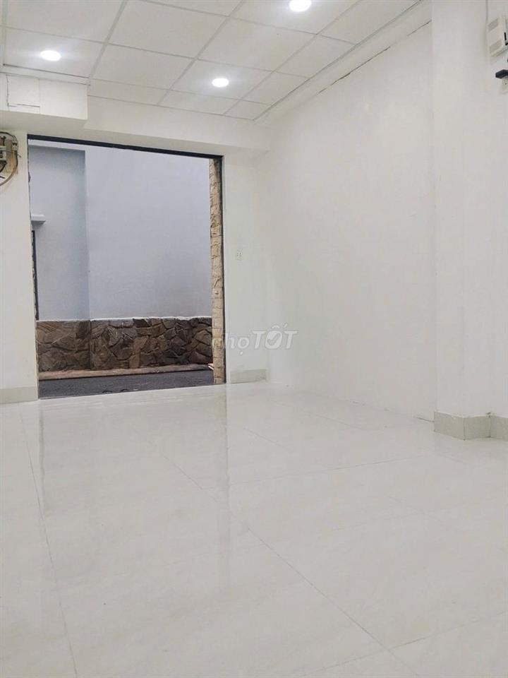 mặt bằng lê văn sỹ gần phạm văn hai bùi thị xuân vòng xoay sân bay 