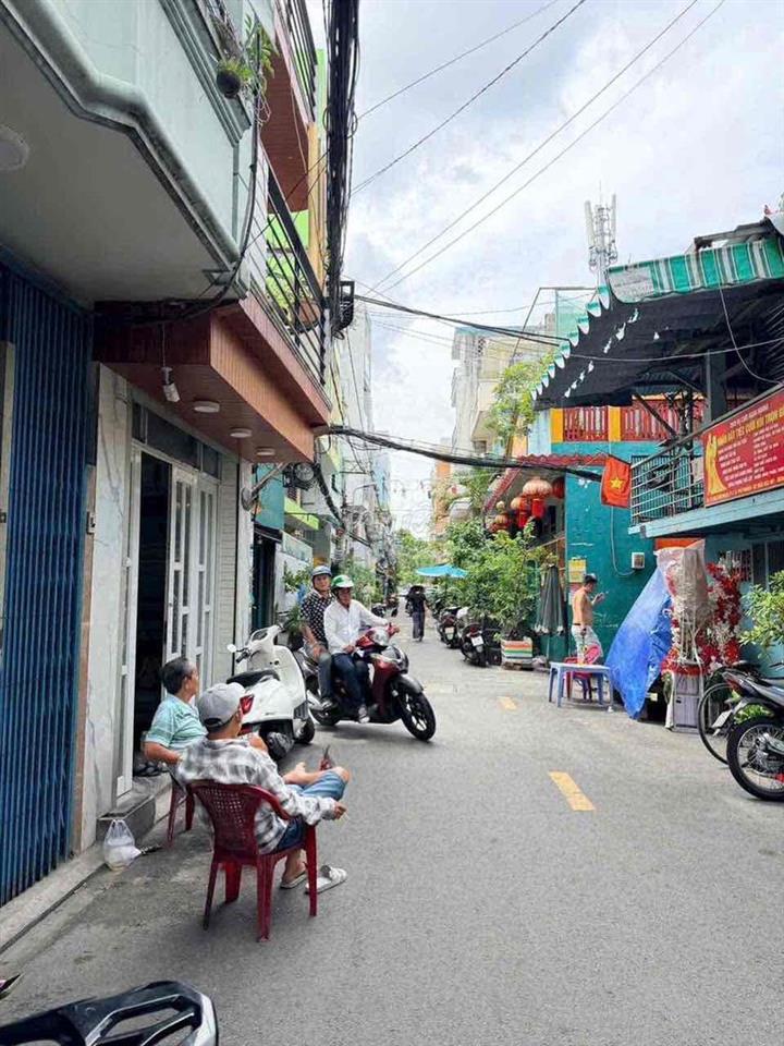 nhà nc 4pn ngô thời nhiệm gần trường sa cao thắng phan đình phùng
