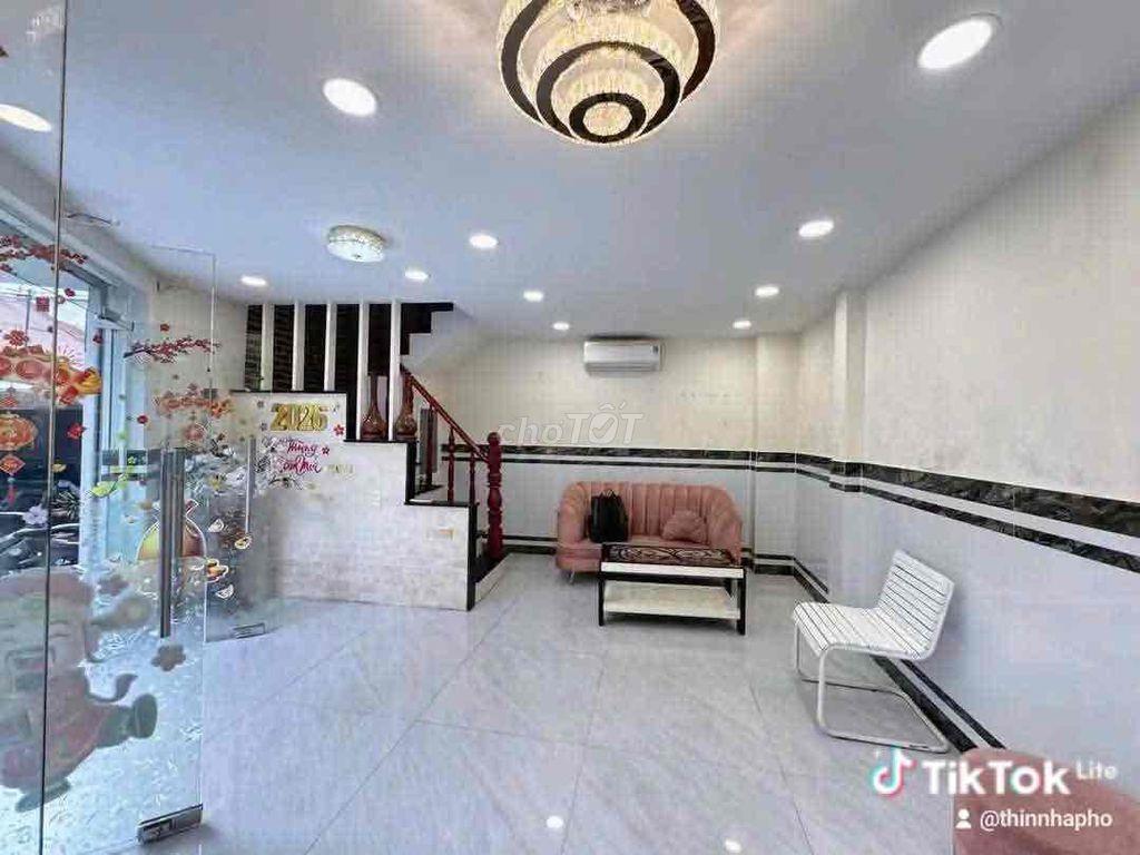 nhà căn góc 2 mt phan đình phùng gần chợ cô giang cô bắc đoàn thị điểm
