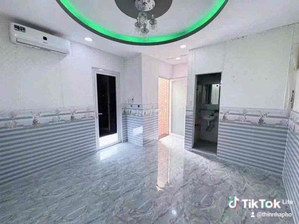 nhà căn góc 2 mt phan đình phùng gần chợ cô giang cô bắc đoàn thị điểm