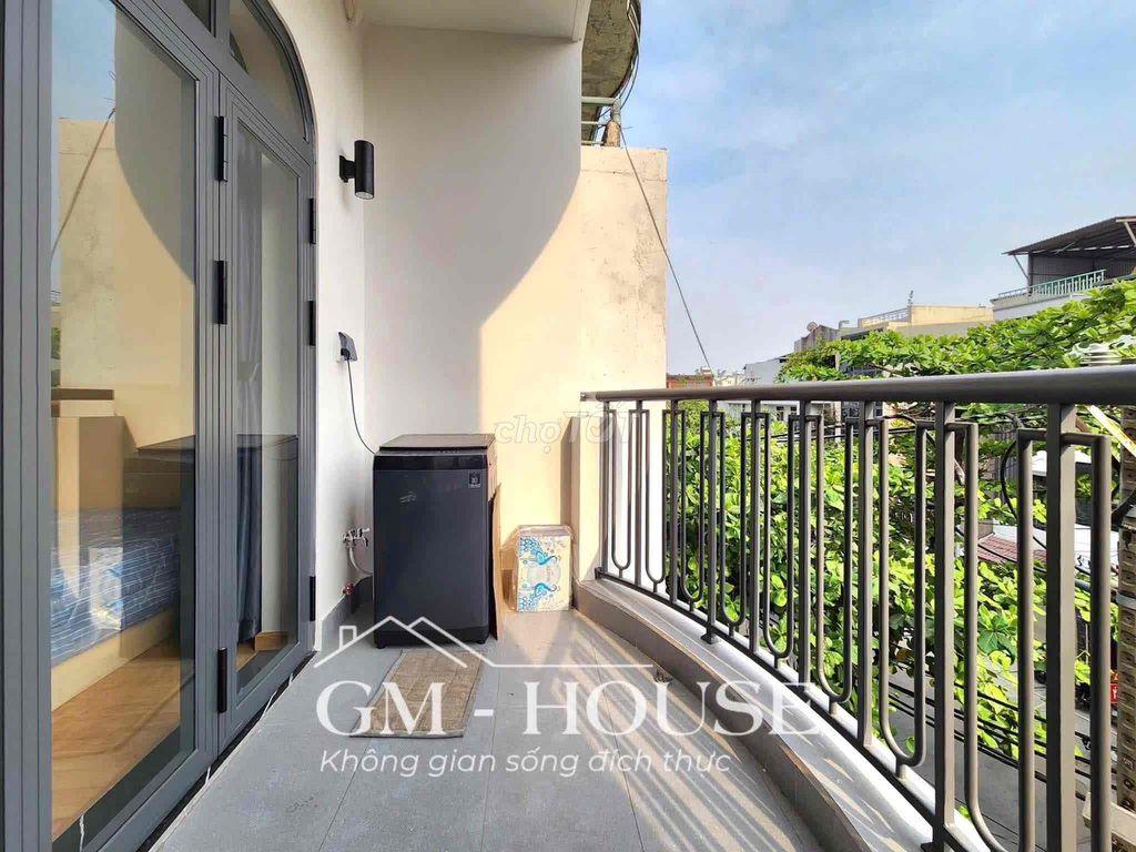 CHO THUÊ 1PN NGAY NGÃ TƯ HÀNG XANH FULL NỘI THẤT BAN CÔNG